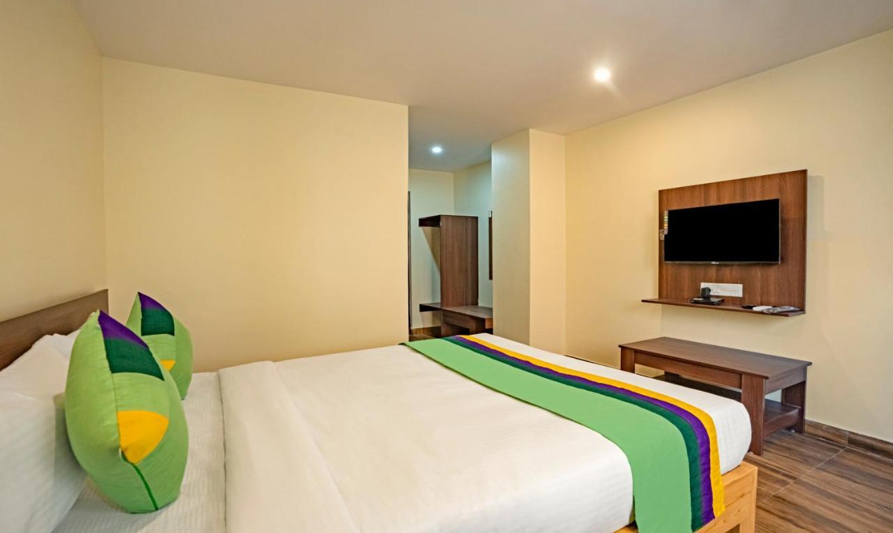 Treebo Trend Tierra Woods Hbr Bangalore Exterior photo